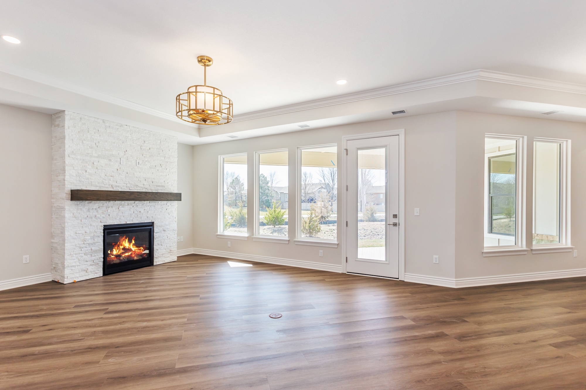 05-14007 W Barn Owl St-5