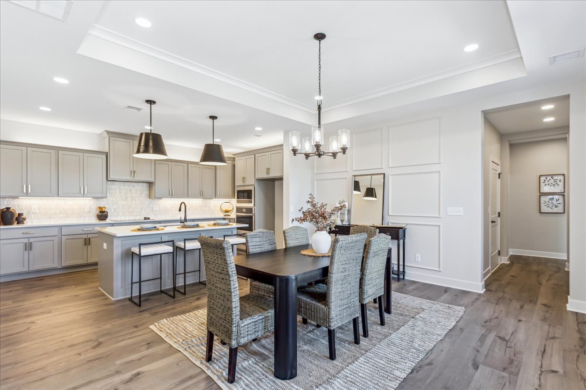 09-13913 W Barn Owl St-9