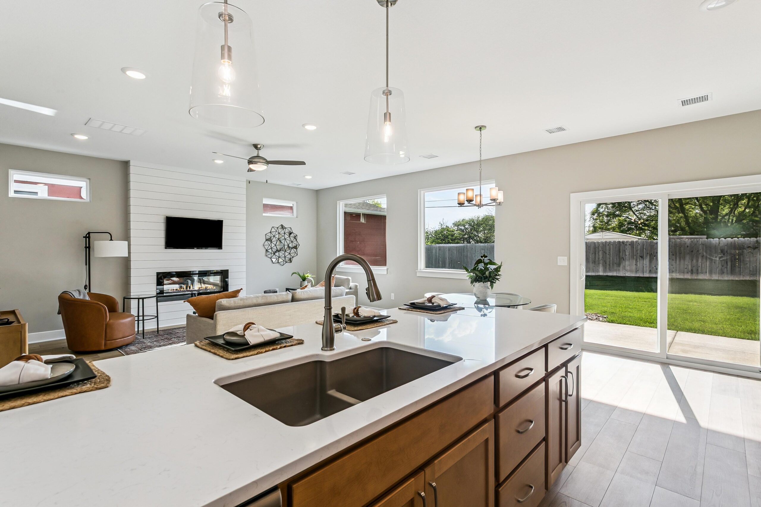 131 South Sunset Circle-11