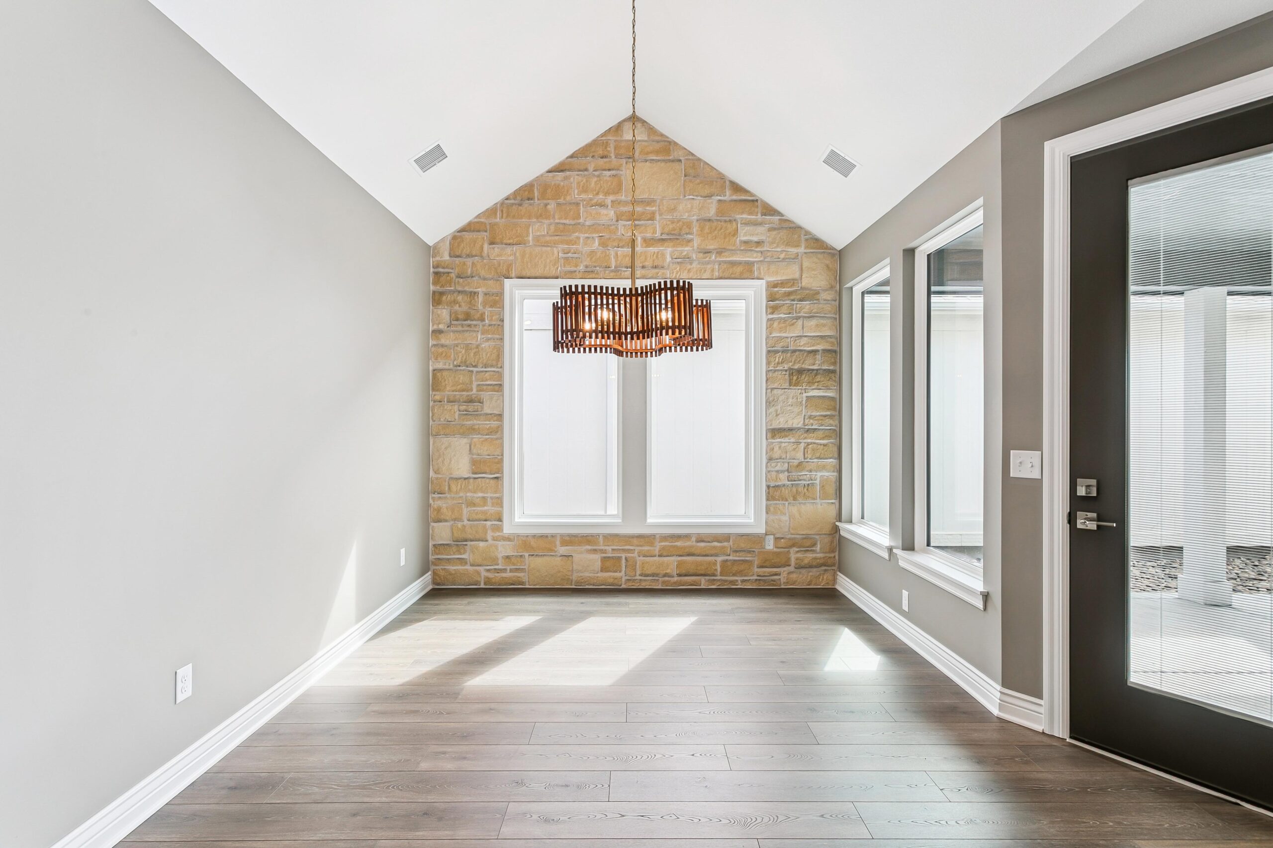 201 S Heritage Way-13