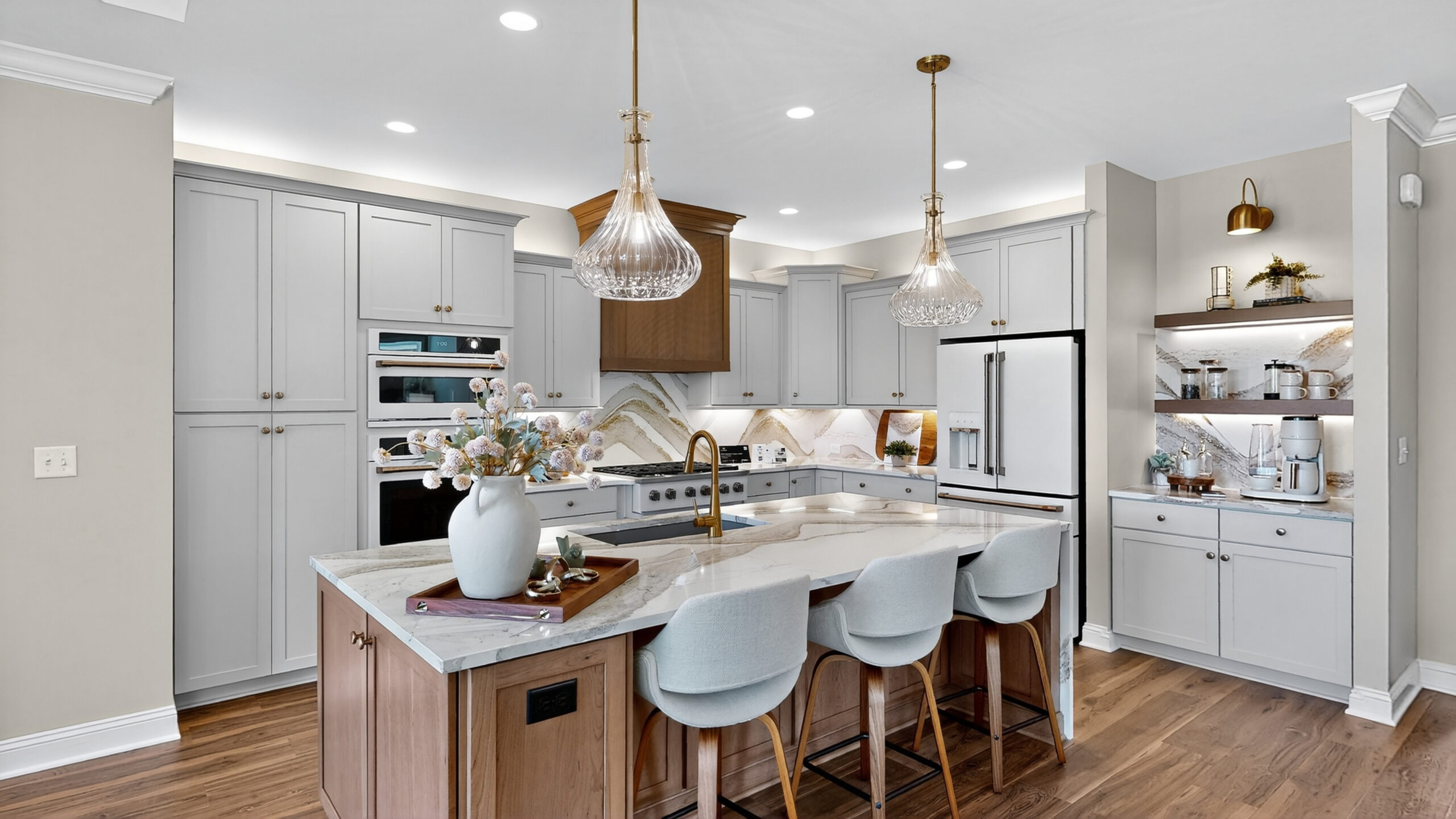 Homearama Salerno Kitchen (1)